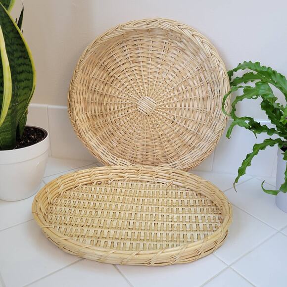 Set of 2 Light Wicker Wall Hangings/Baskets, Oval & Circle - Picture 1 of 8